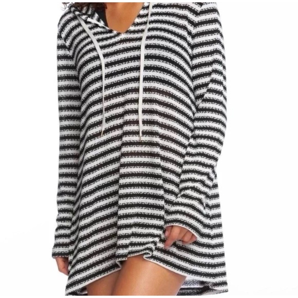 La Blanca Slouchy Black White Striped Hooded Knit Tunic Swim Cover Up